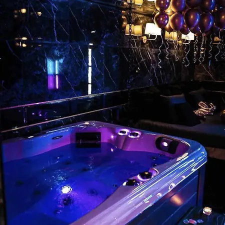 Blacksuite, Luxueuse Avec Jacuzzi Privatif Apartamento Montpellier